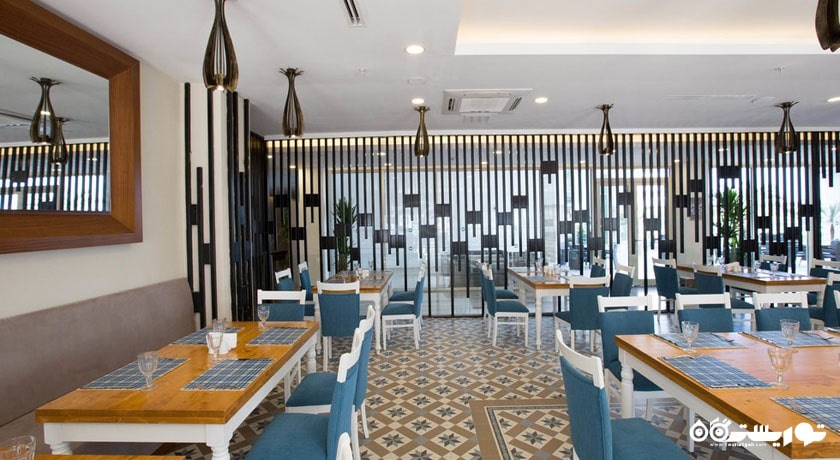 رستوران اسنک هتل شروود بریز ز ریزورت